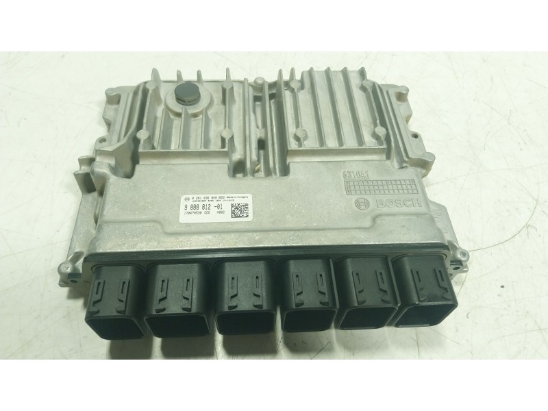 Recambio de centralita motor uce para bmw 1 (f40) 118 d referencia OEM IAM 13619886573 988881201 