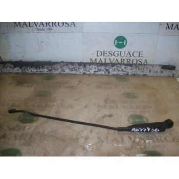 BRAZO LIMPIA DELANTERO DERECHO 