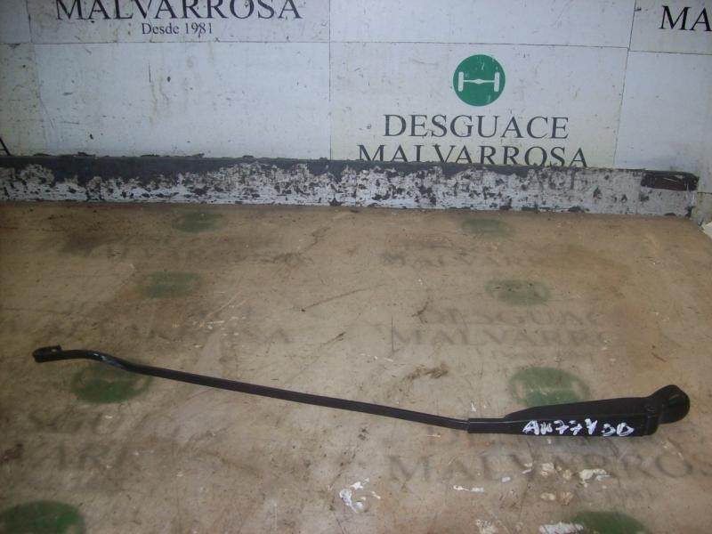 Recambio de brazo limpia delantero derecho para renault clio ii fase ii (b/cb0) authentique referencia OEM IAM   