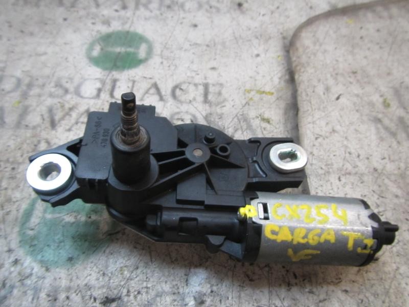 Recambio de motor limpia trasero para volkswagen caddy ka/kb (2k) furg. referencia OEM IAM 2K0955712C  