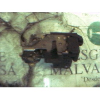 CERRADURA PUERTA DELANTERA IZQUIERDA 