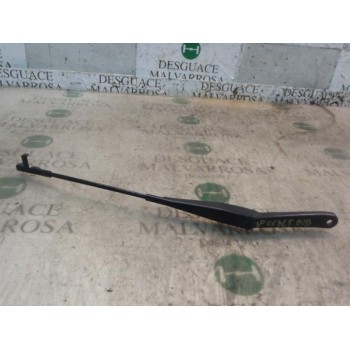 BRAZO LIMPIA DELANTERO DERECHO 