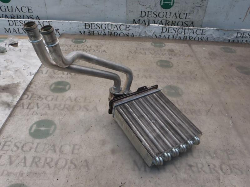 Recambio de radiador calefaccion / aire acondicionado para dacia sandero ambiance referencia OEM IAM 6001547484  