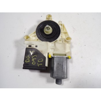 MOTOR ELEVALUNAS TRASERO DERECHO 