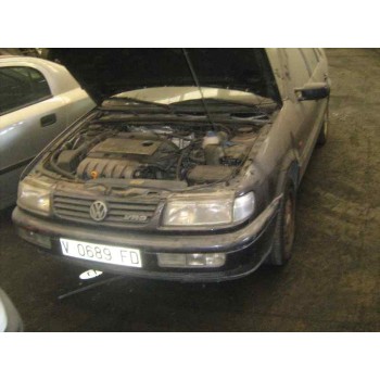 VOLKSWAGEN PASSAT BERLINA (3A2)