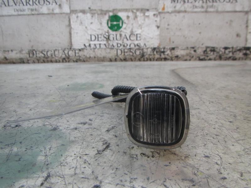 Recambio de piloto lateral derecho para skoda rapid active referencia OEM IAM 1U0949127C  