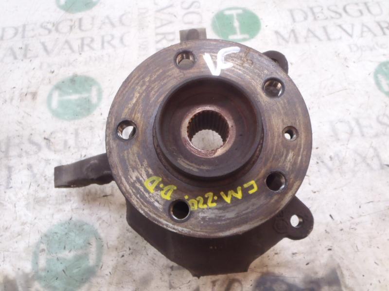 Recambio de mangueta delantera derecha para opel vivaro combi tour edition referencia OEM IAM   