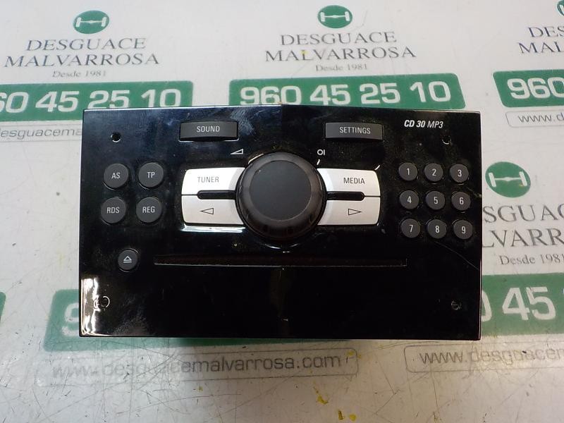 Recambio de sistema audio / radio cd para opel corsa d selective referencia OEM IAM 13440632  