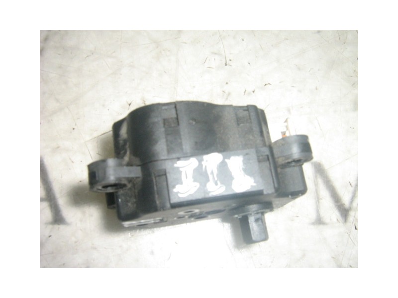 Recambio de motor apertura trampillas climatizador para peugeot 307 (s1) xr referencia OEM IAM   