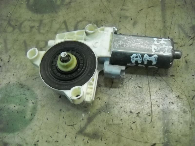 Recambio de motor elevalunas delantero izquierdo para peugeot 307 (s1) xr referencia OEM IAM   