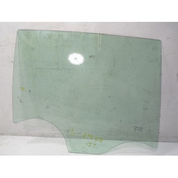 CRISTAL PUERTA TRASERO DERECHO 