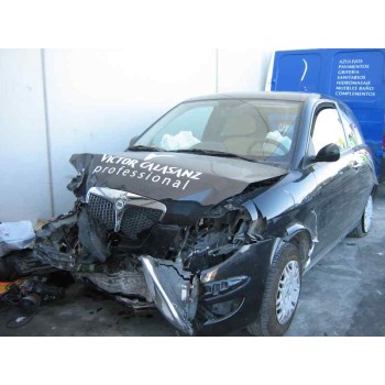 LANCIA YPSILON (101)