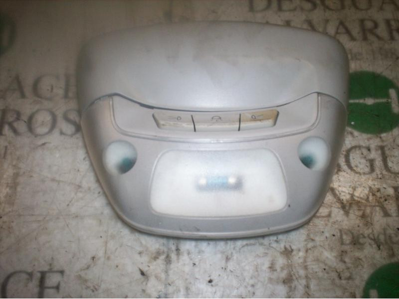 Recambio de piloto interior para fiat stilo (192) 1.9 jtd cat referencia OEM IAM   