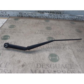 BRAZO LIMPIA DELANTERO DERECHO 