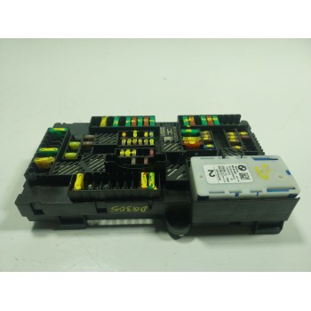 CAJA RELES / FUSIBLES 61145A0E7D0 61145A0E7D002 