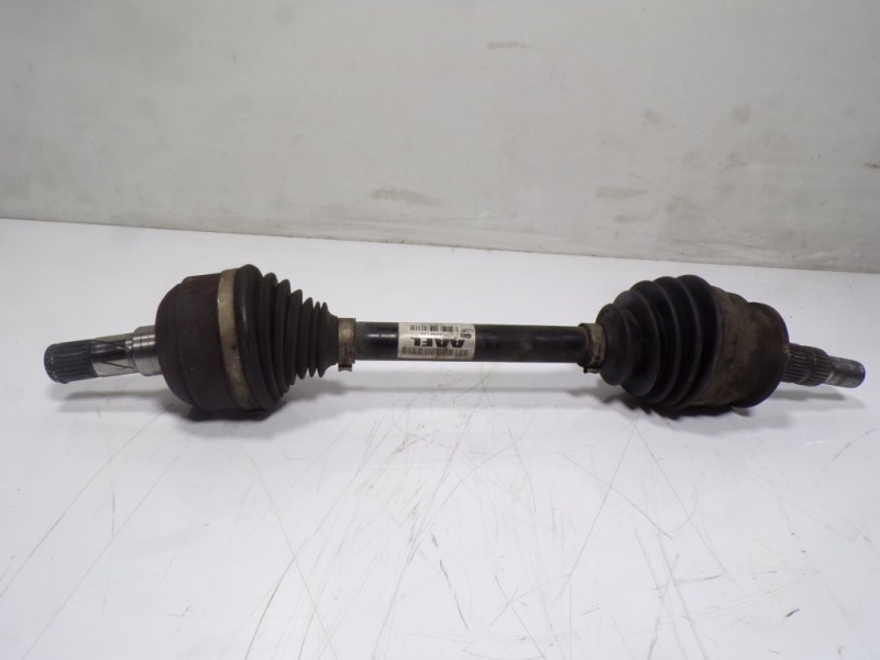 Recambio de transmision izquierda para opel astra j lim. 1.6 cdti dpf referencia OEM IAM 13335135 13335135 