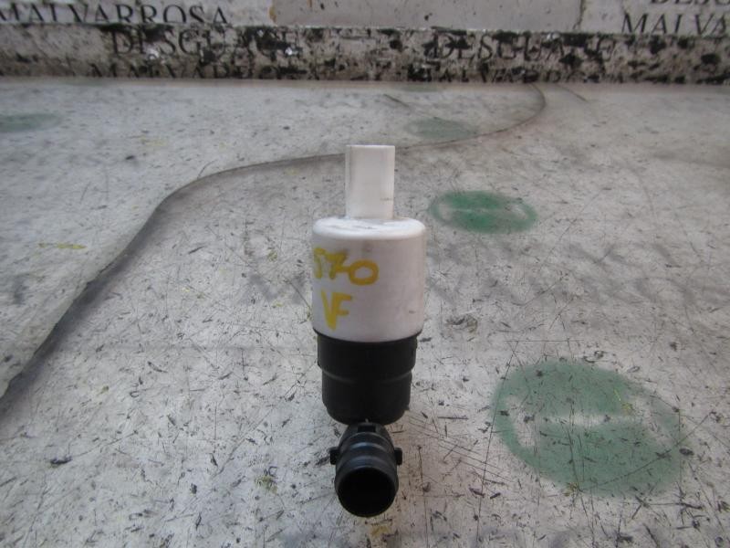 Recambio de bomba limpia para peugeot 308 active referencia OEM IAM 643492  