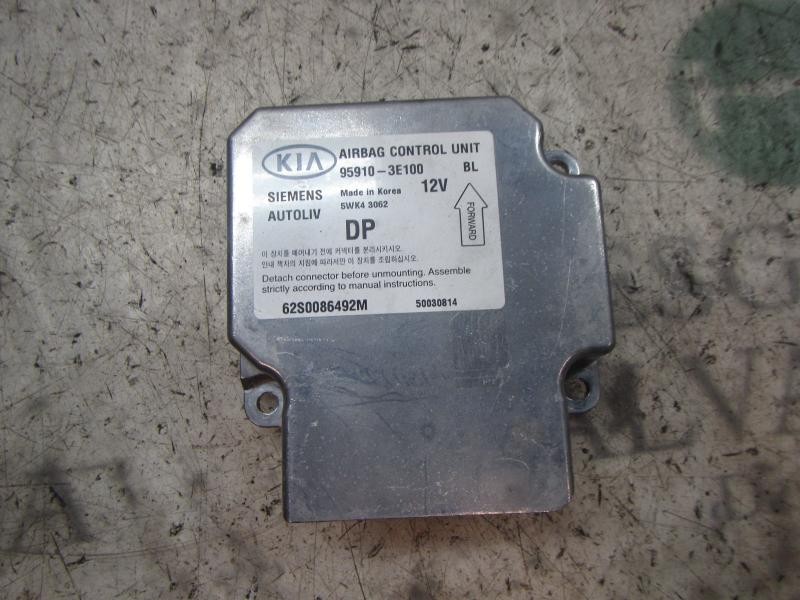 Recambio de centralita airbag para kia sorento 2.5 crdi concept referencia OEM IAM 959103E100  