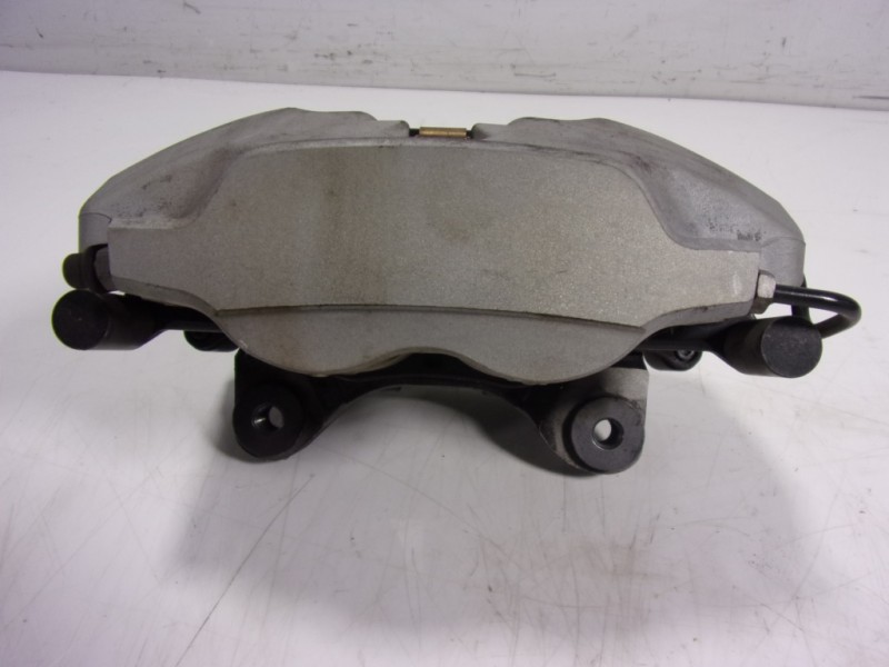 Recambio de pinza freno delantera izquierda para bmw ix3 g08 74kw/h referencia OEM IAM 34116883483 688583902 