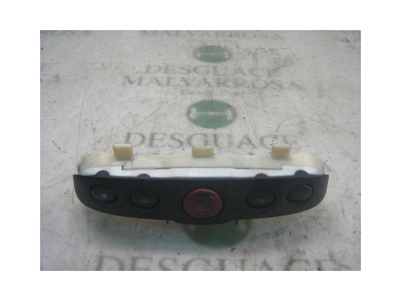Recambio de warning para fiat punto berlina (188) referencia OEM IAM   