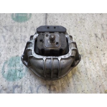 SOPORTE MOTOR DERECHO 22116768800 