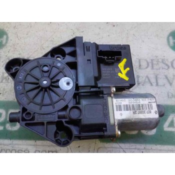 MOTOR ELEVALUNAS DELANTERO DERECHO 