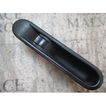 MANDO ELEVALUNAS TRASERO DERECHO 