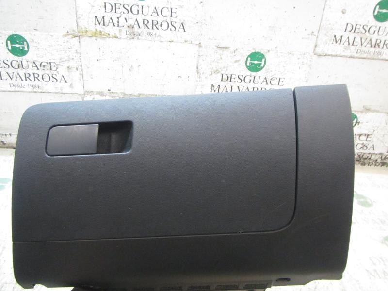 Recambio de guantera para skoda rapid active referencia OEM IAM 5JB857097E9B9  