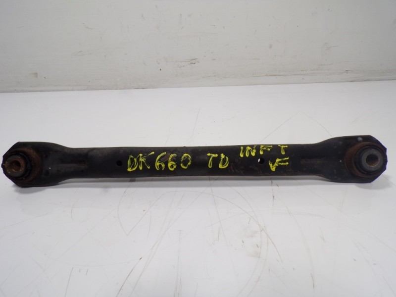 Recambio de brazo suspension inferior trasero derecho para land rover evoque 2.2 td4 cat referencia OEM IAM LR002576  