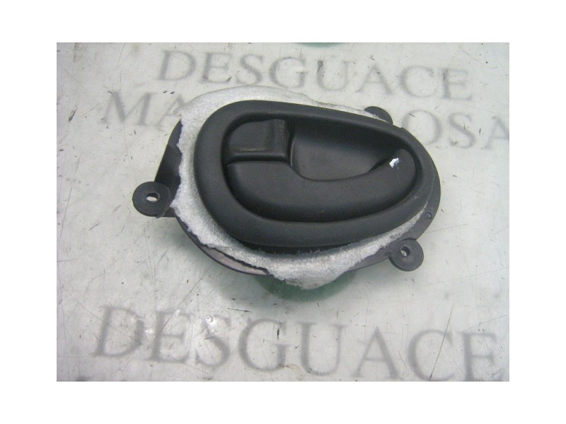 Recambio de maneta interior delantera izquierda para peugeot 406 berlina (s1/s2) stdt referencia OEM IAM   