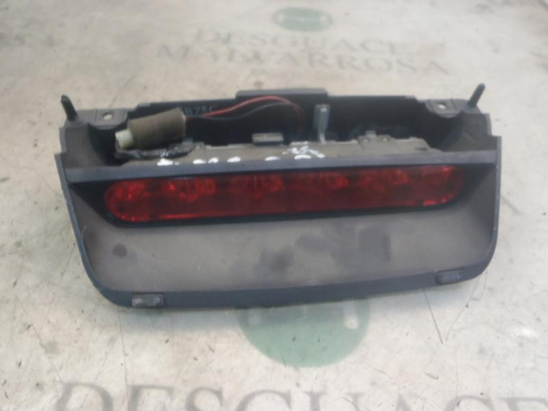 Recambio de piloto trasero central para chevrolet matiz se referencia OEM IAM   