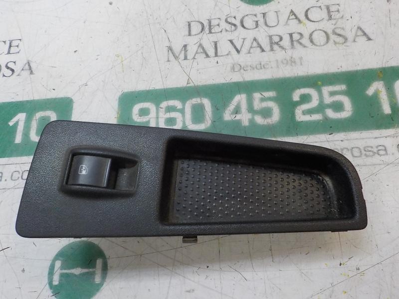 Recambio de mando elevalunas delantero derecho para fiat grande punto (199) 1.3 16v jtd cat referencia OEM IAM   