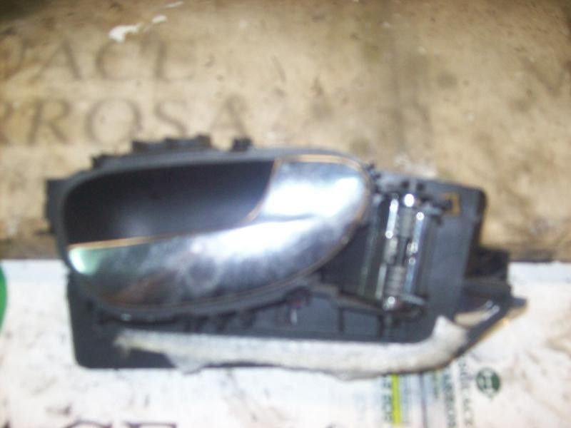 Recambio de maneta interior trasera derecha para peugeot 307 (s1) xr referencia OEM IAM   