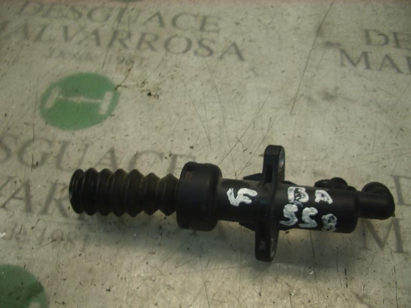 Recambio de bombin embrague para citroën xsara picasso 1.6 hdi 110 fap exclusive referencia OEM IAM   