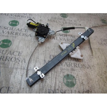 ELEVALUNAS DELANTERO DERECHO 