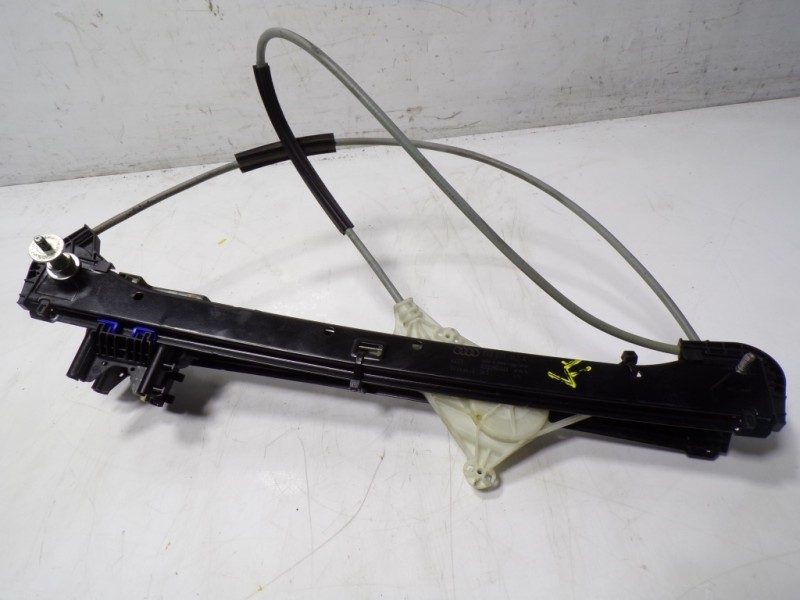 Recambio de elevalunas delantero derecho para audi a3 (8v) 2.0 16v tdi referencia OEM IAM 8V3837462A 8V3837462A 