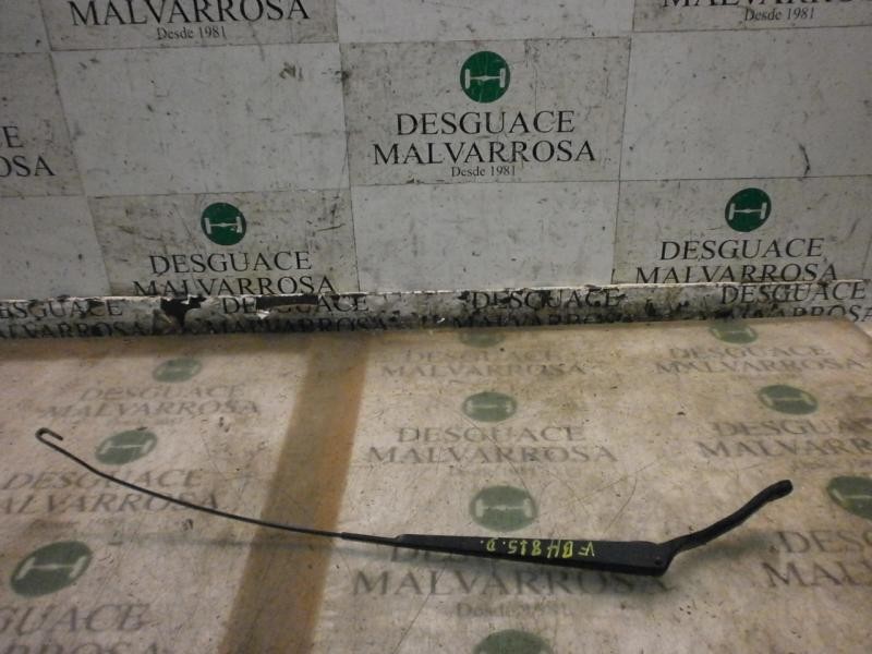 Recambio de brazo limpia delantero derecho para ford fiesta (cbk) trend referencia OEM IAM   