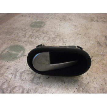 MANETA INTERIOR DELANTERA IZQUIERDA 