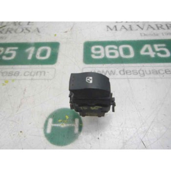 MANDO ELEVALUNAS TRASERO DERECHO 