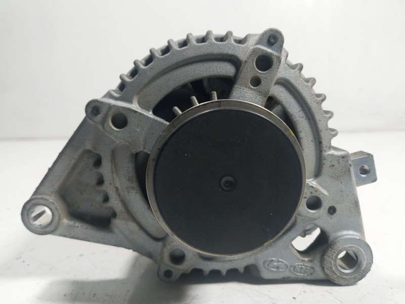 Recambio de alternador para hyundai tucson (tl, tle) 1.7 crdi referencia OEM IAM 373002A700 3703002A700 