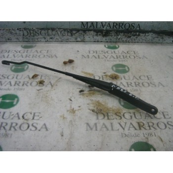 BRAZO LIMPIA DELANTERO DERECHO 