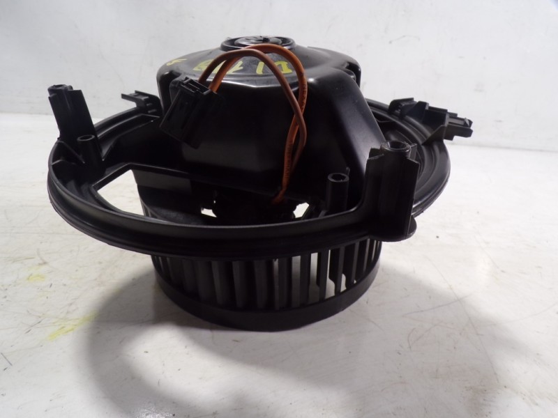 Recambio de motor calefaccion para seat leon (5f1) 1.2 tsi referencia OEM IAM 5Q1819021B 5Q0819021F 