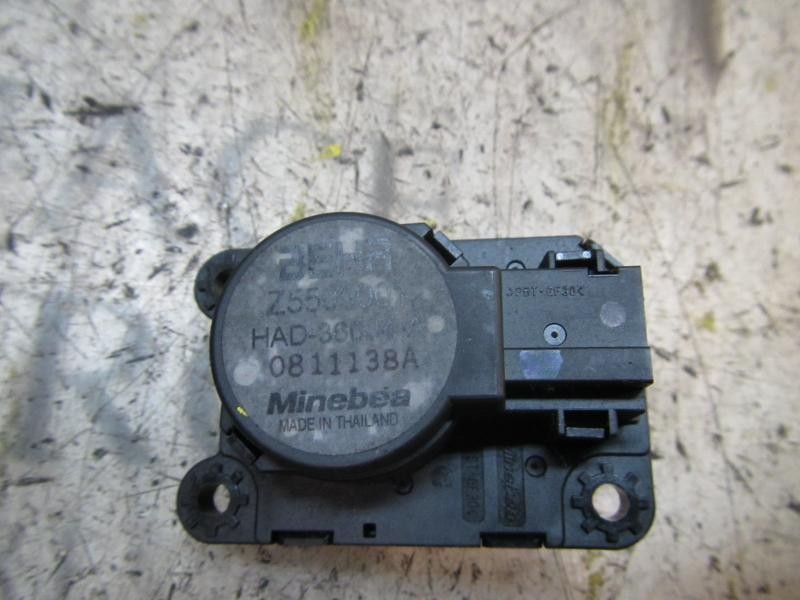 Recambio de motor apertura trampillas climatizador para peugeot 308 active referencia OEM IAM 6479E1 Z5509001 Z5509001