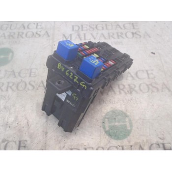 CAJA RELES / FUSIBLES 9118826104 9640026510 