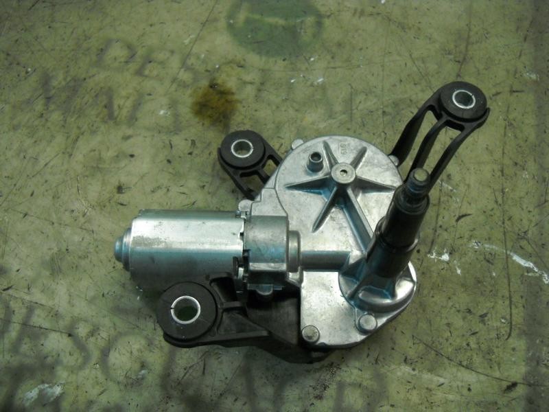 Recambio de motor limpia trasero para opel astra h berlina enjoy referencia OEM IAM   