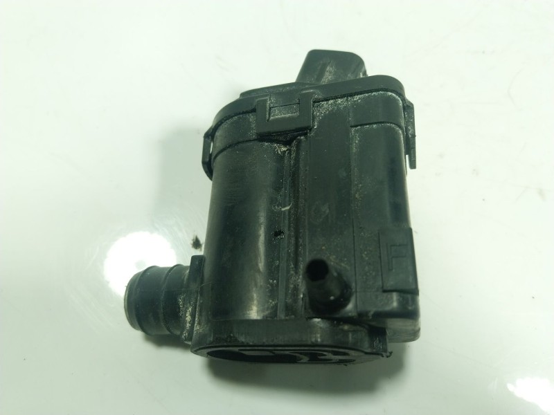 Recambio de bomba limpia para hyundai tucson (tl, tle) 1.7 crdi referencia OEM IAM 985102J500 985102J500 