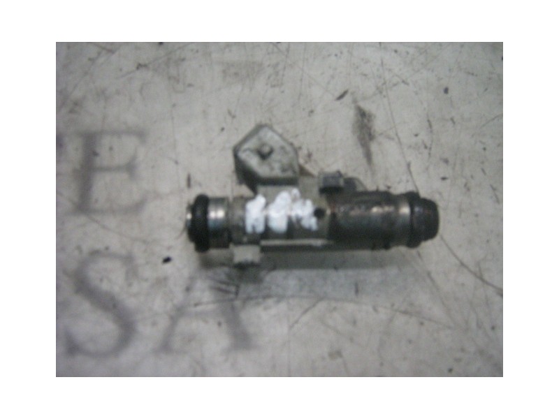 Recambio de inyector para opel corsa b viva referencia OEM IAM   