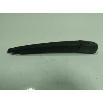 BRAZO LIMPIA TRASERO 988152J000 