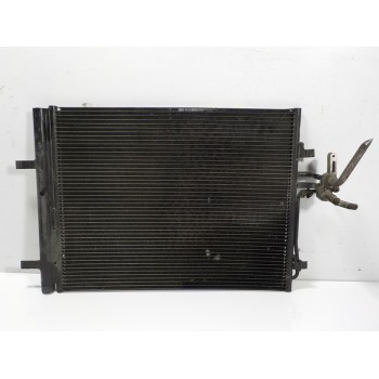 CONDENSADOR AIRE ACONDICIONADO LR023921 