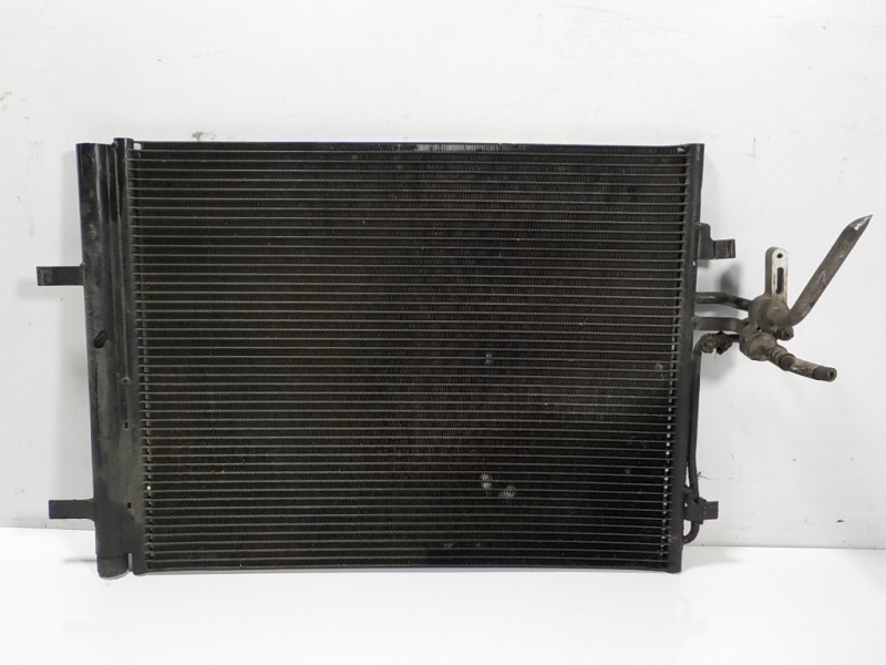 Recambio de condensador aire acondicionado para land rover freelander (lr2) 2.2 td4 cat referencia OEM IAM LR023921  